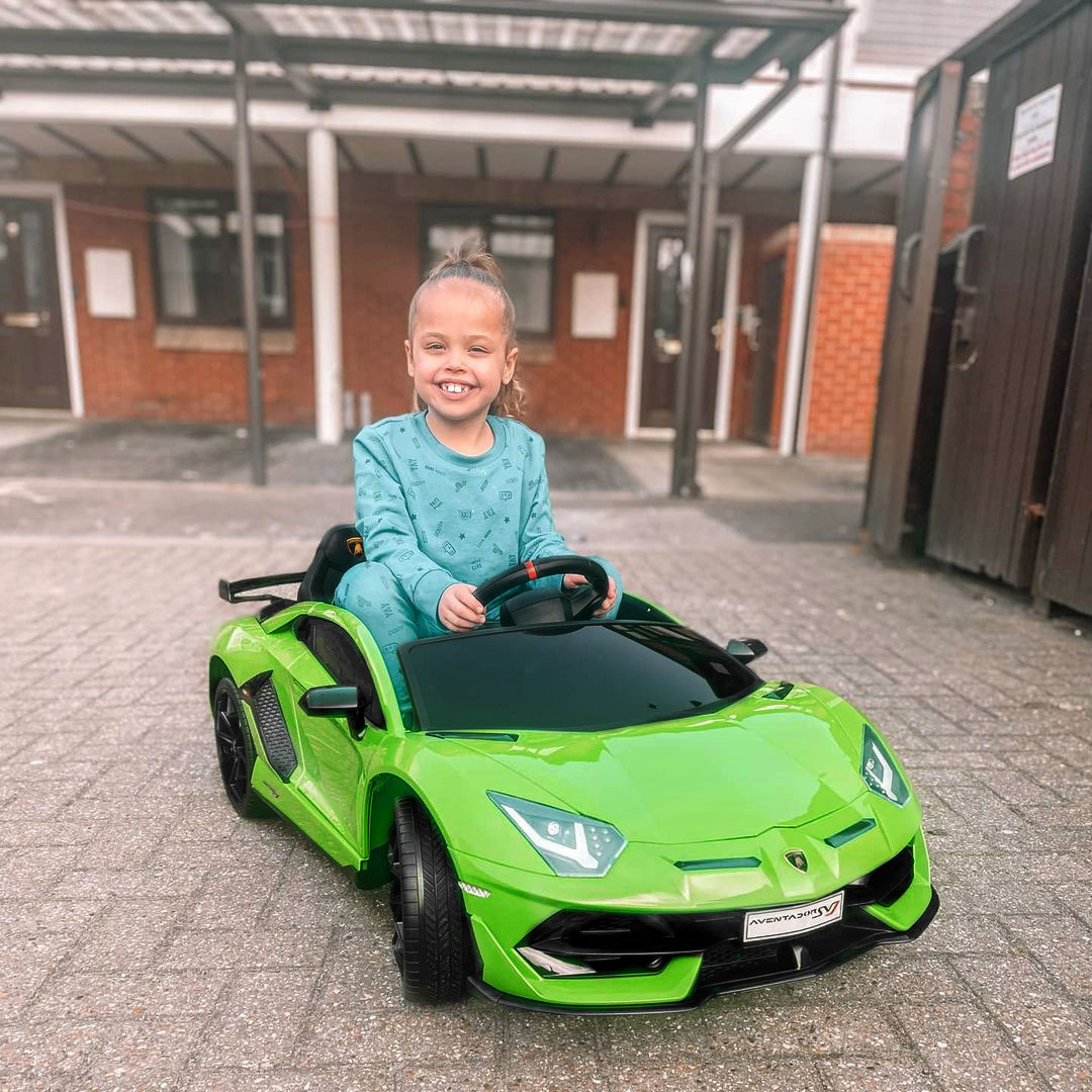 HOMCOM 12V Kids Electric Lamborghini Aventador Ride On Car - Remote Control, Music, Lights, Green MyLibelula