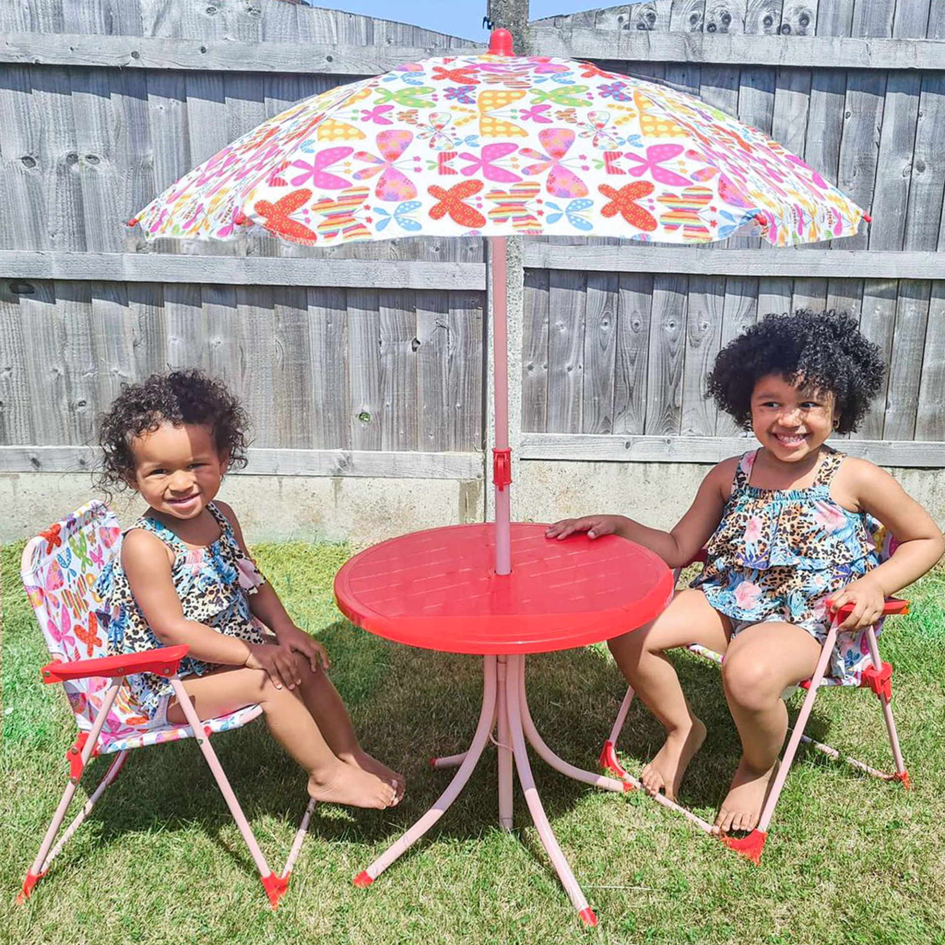 Outsunny Kids Outdoor Bistro Table and Chair Set with Adjustable Parasol – Butterfly Pattern Garden Patio Furniture MyLibelula