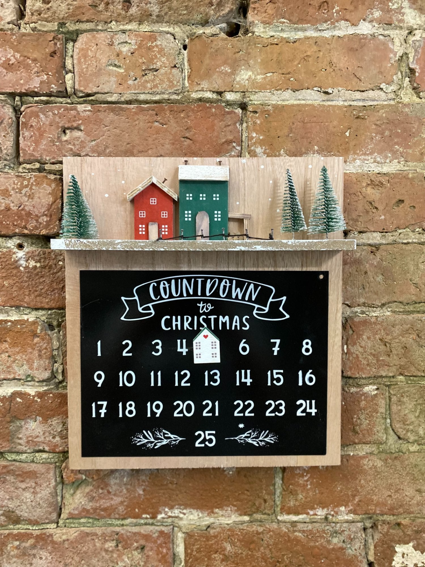 Charming Wooden Christmas Countdown Calendar - Festive Holiday Decor, Interactive Fun for Kids and Adults, Durable & High-Quality Wooden Construction MyLibelula