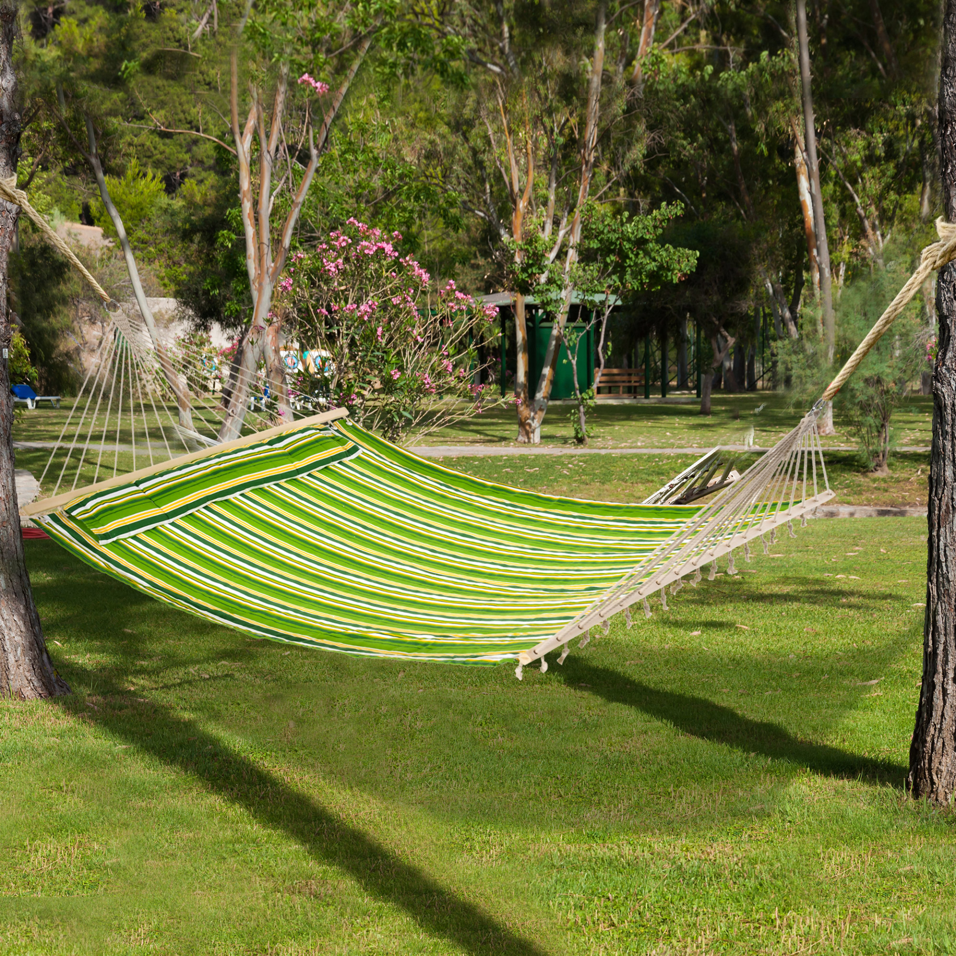 Outsunny Double Cotton Hammock with Pillow - Perfect for Camping, Garden, Beach - Green, 188L x 140W cm MyLibelula