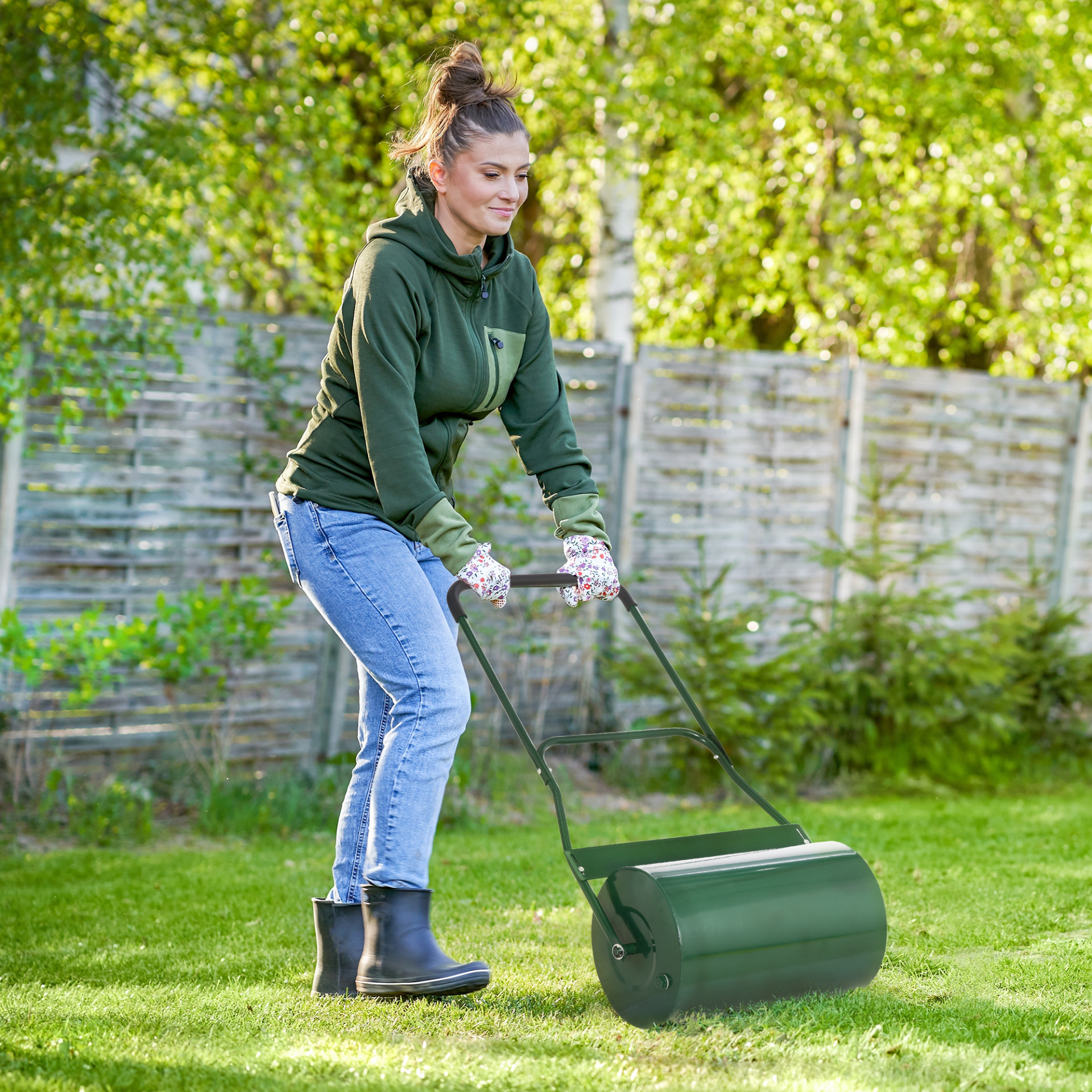 Outsunny 40L Lawn Roller Drum Scraper Bar Collapsible Handle Water or Sand Filled Φ32cm Green MyLibelula